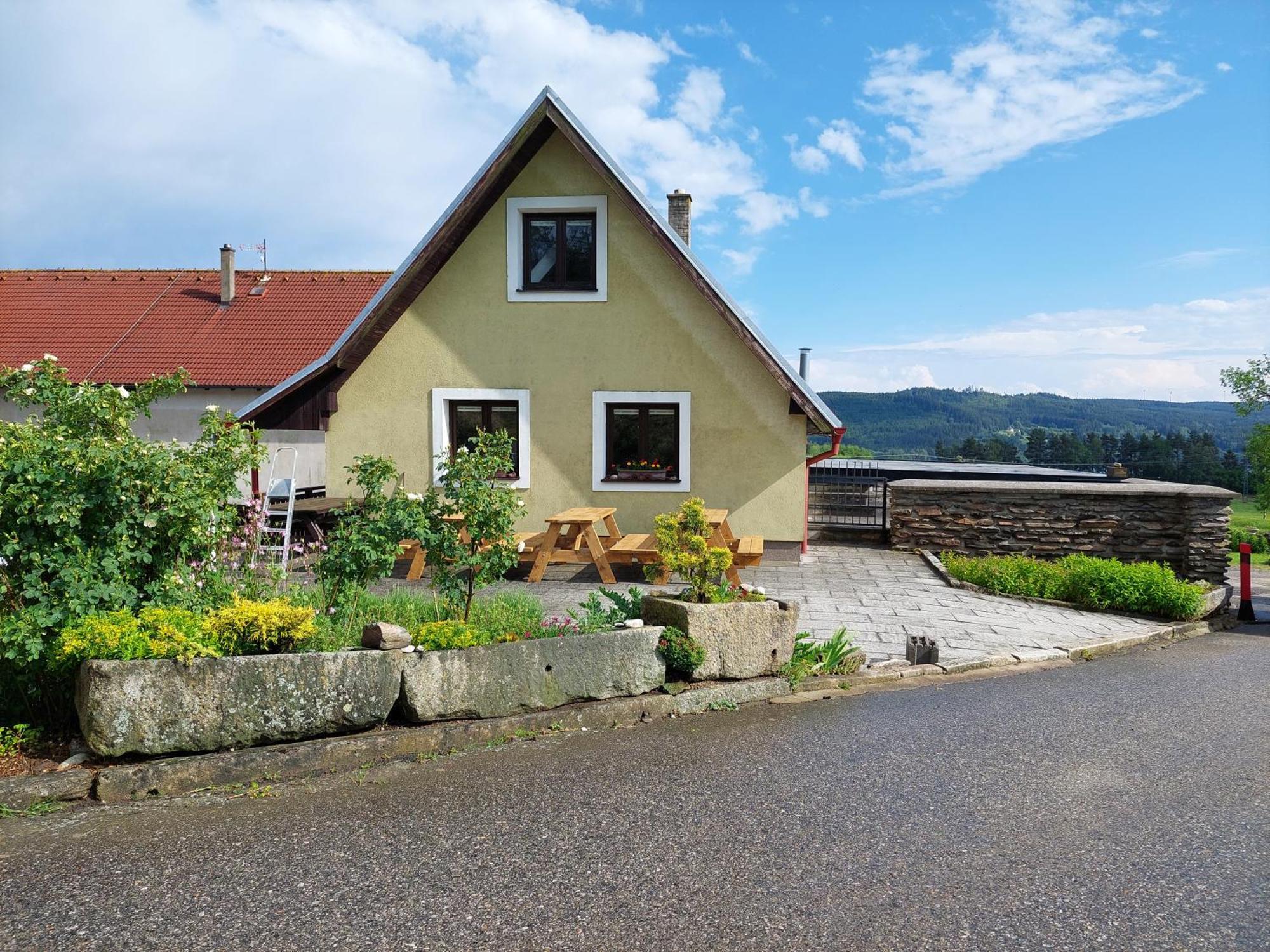 Penzion Slupecna Lipno nad Vltavou Exterior photo